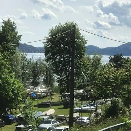 The Gulf Sailor's House - Lago Maggiore Ferienhaus Monvalle