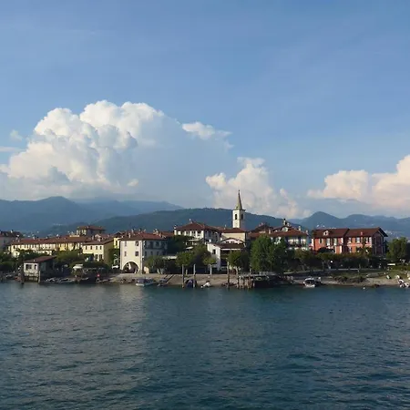 The Gulf Sailor's House - Lago Maggiore Ferienhaus Monvalle